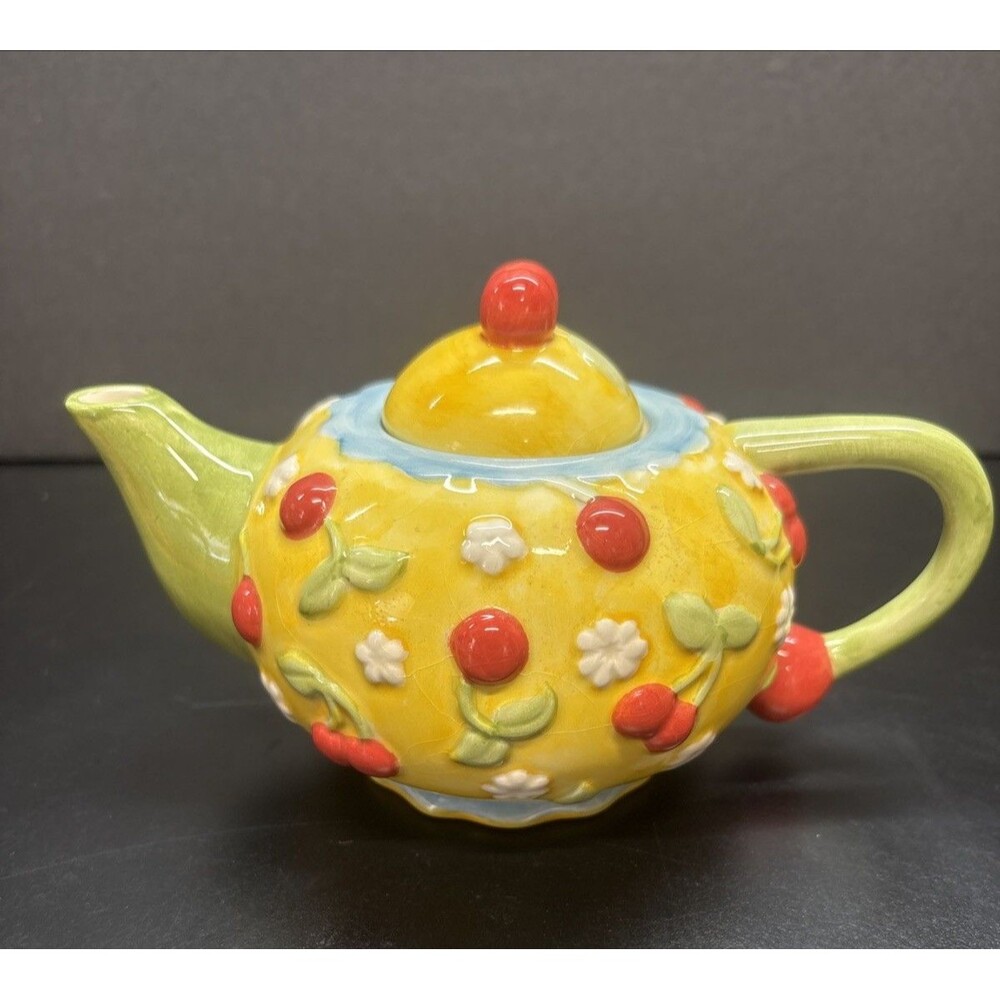 Oneida Kitchen Country Bouquet “Cherries Jubilee” Collectible Mini Teapot